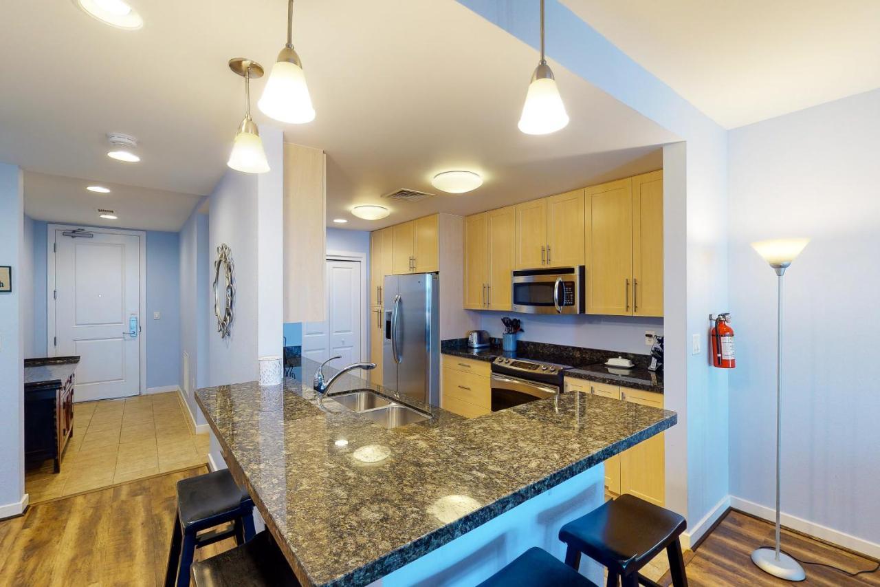 The Sanctuary - Sunset Haven B335 Apartment Вирджиния Бийч Екстериор снимка